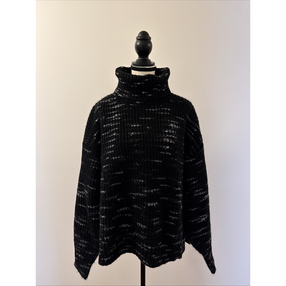 Varley Marlena Knit Sweater Womens M Dalmation Black Wool Puff Sleeve Turtleneck